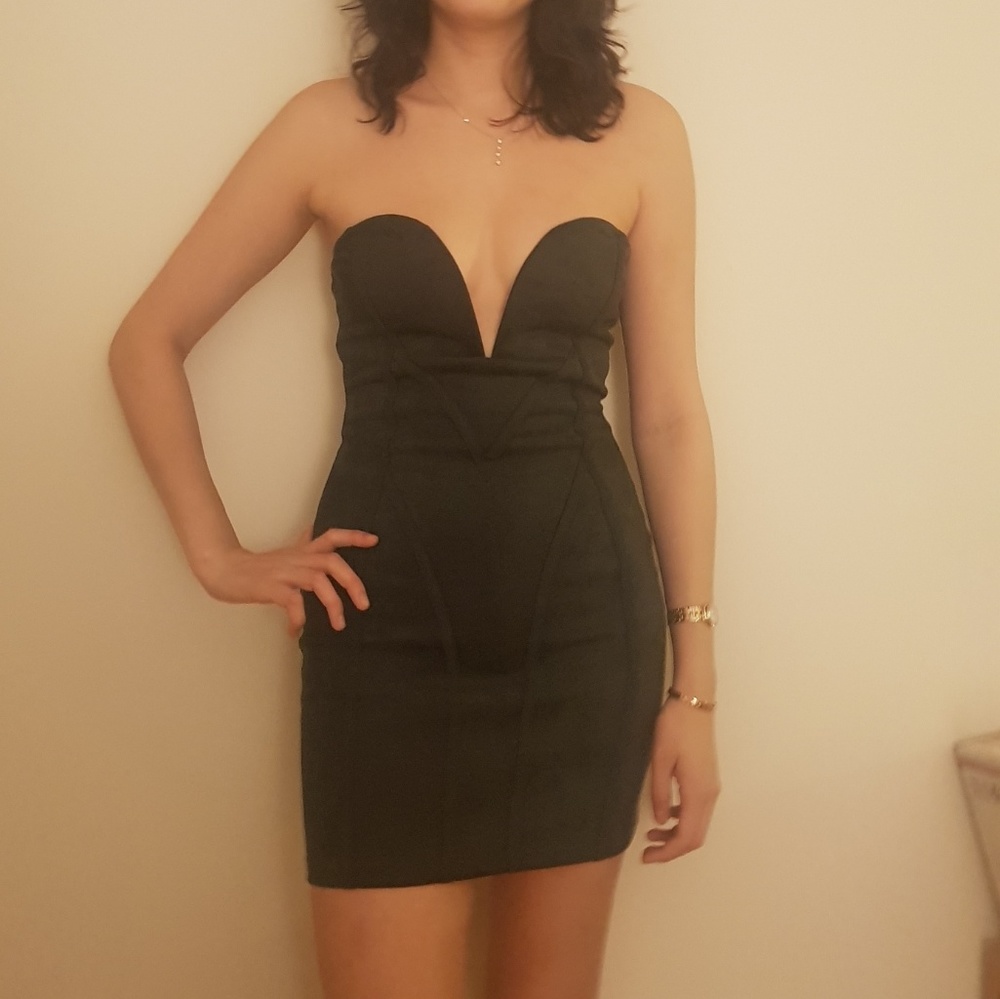 NWOT DARK GREEN FAUX SUEDE TUBE DRESS